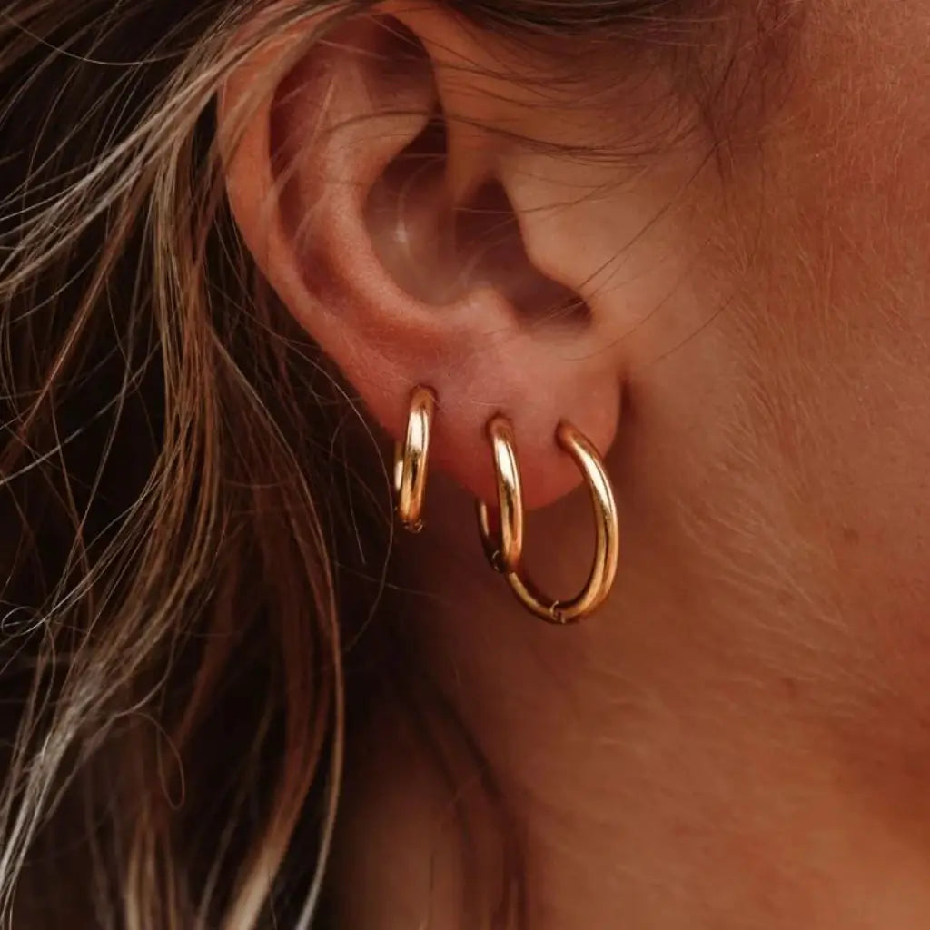 Eilyor classic hoop earrings waterproof 18k PVD close up