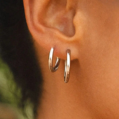 Eilyor minimal gold hoops 316L stainless on ear
