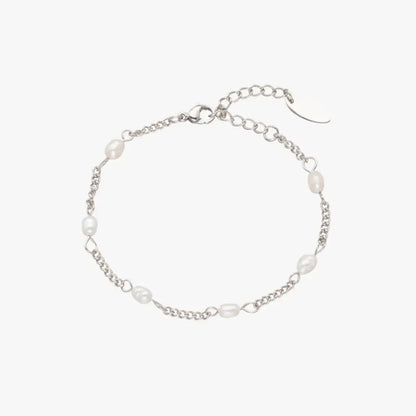 no-repeat center / cover url('https://cdn.shopify.com/s/files/1/0722/0183/0537/files/Silver.webp?v=1761996968')