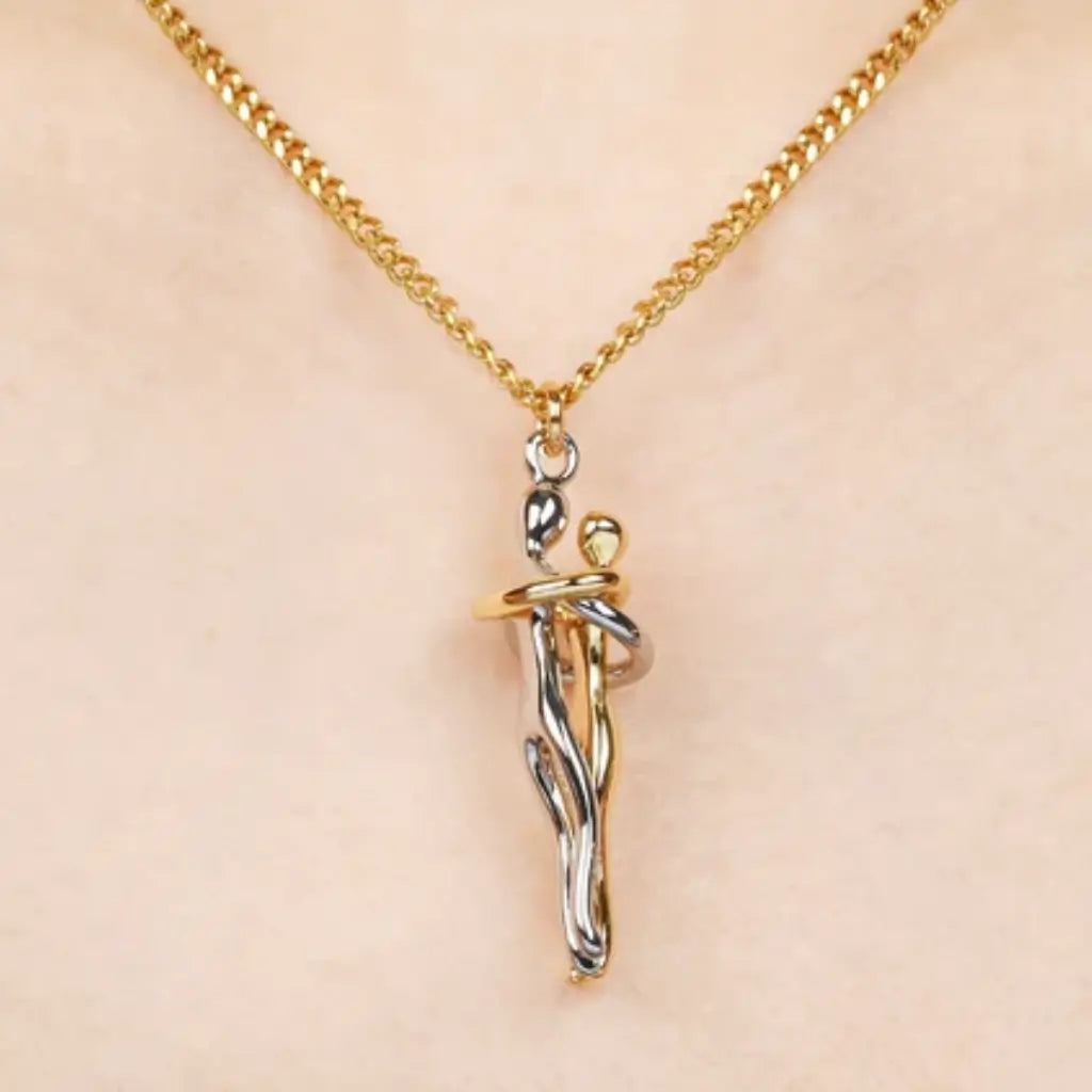 Hug Necklace
