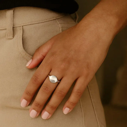 Eilyor waterproof signet ring engraving detail flat lay