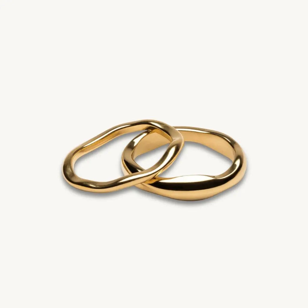 no-repeat center / cover url('https://cdn.shopify.com/s/files/1/0722/0183/0537/files/Gold.webp?v=1761996968')