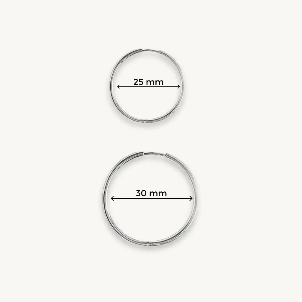 Eilyor thin waterproof hoops secure click clasp detail